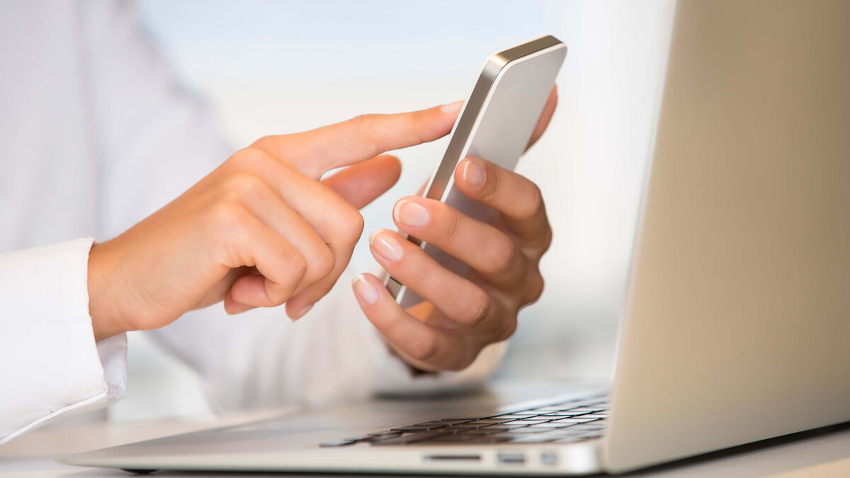 Ständige Erreichbarkeit Digitalisierung, Erreichbarkeit, Mobil, Handy, Laptop