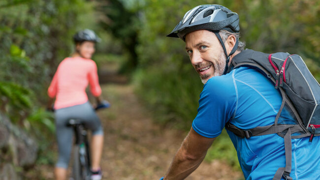 Fahrradfahren ist eine gesunde Form, sich in seinen 50ern fit zu halten