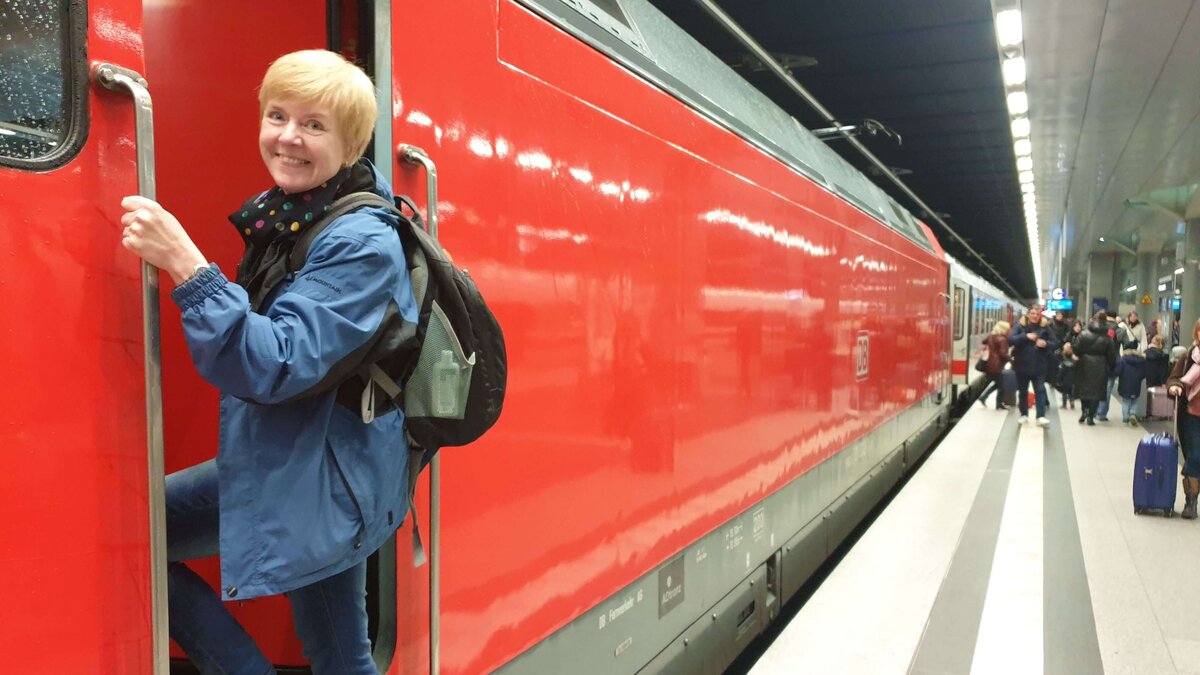 Gudrun Jung-Eckardt, Arbeitsmedizinerin ias Aktiengesellschaft